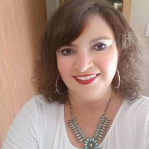 Meet your Posher, Donna